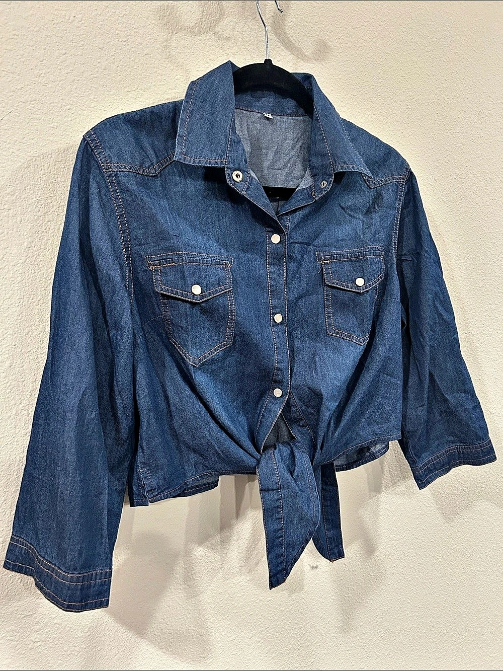 Denim Tie-Front Shirt in Blue Size Medium Like New